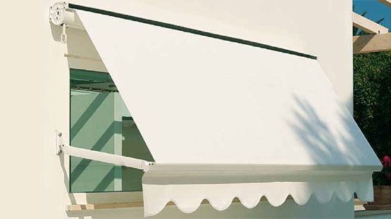 Tenda da sole a caduta